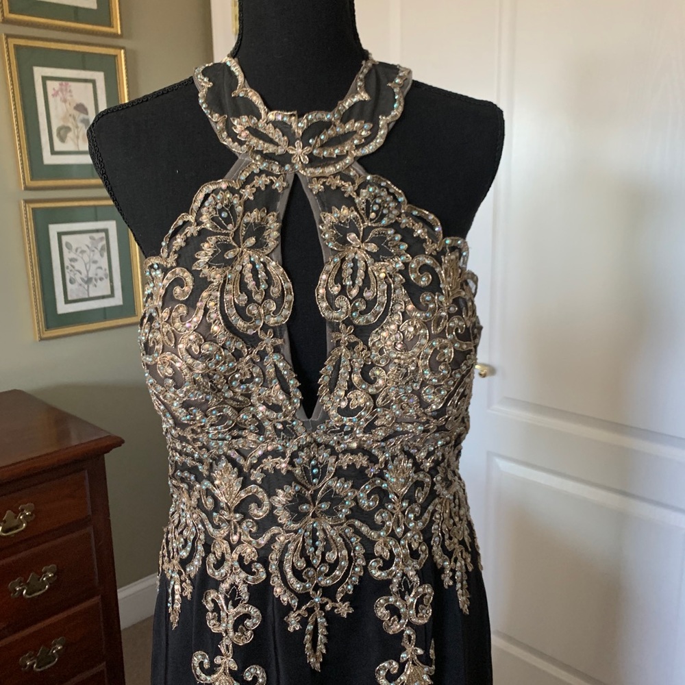 Prom Dress - Picture 2 of 11